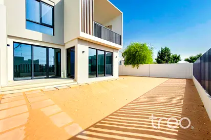 Vacant Now | modern finishes | Brand New
