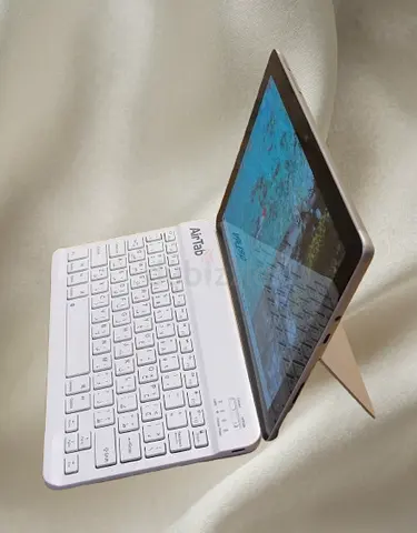 MICROSOFT SURFACE GO 128GB STORAGE AND 8GB RAM