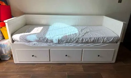 Ikea hamnes day bed with 2 mattress and 3 store Drawer
