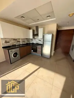READY TO MOVE ! YEARLY RENTAL ! UNFURNISHED