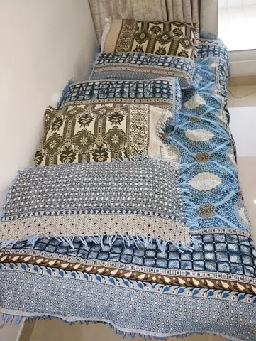 2 Single Bed sheets and Pillows