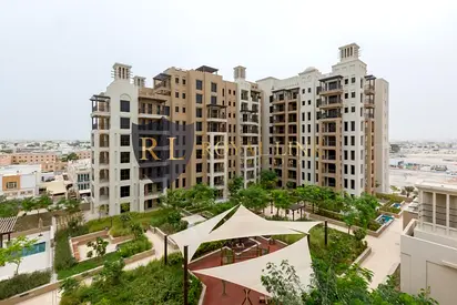 PANORAMIC CORNER | LUXURY 2 BR APARTMENT | 2 BALCONIES