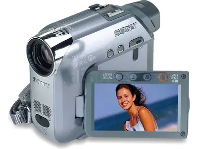 Sony handycam dcr-hc42e pal new one