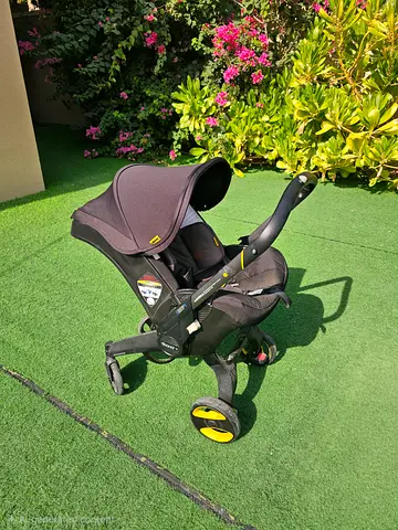 Doona 2 in 1 car seat and stroller