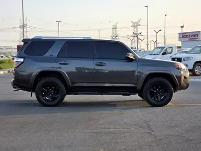 2021 Toyota 4RUNNER — фото 4