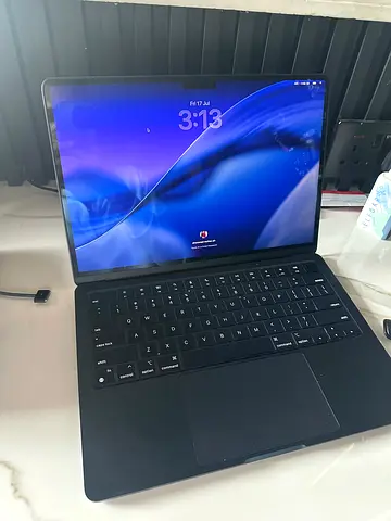 Macbook air m2
