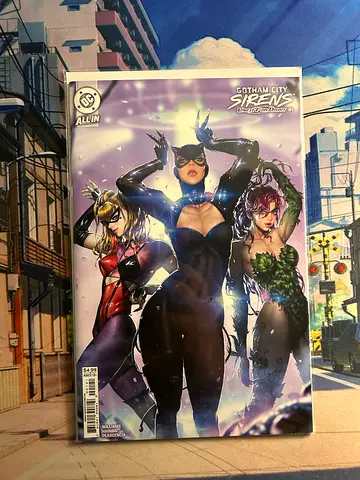 DC Comics: Gotham City Sirens: Unfit For Orbit - Full Set