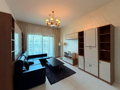Fully Furnished Studio | Pool View | Vacant