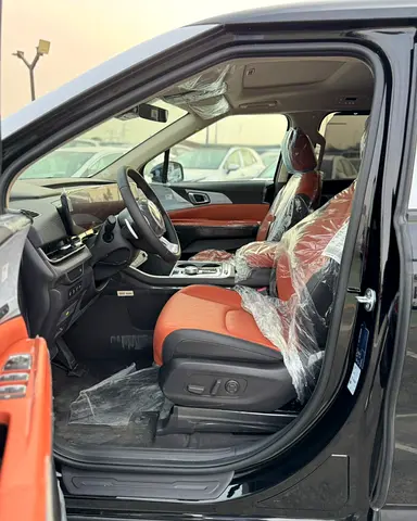 2025 KIA CARNIVAL — миниатюра 6