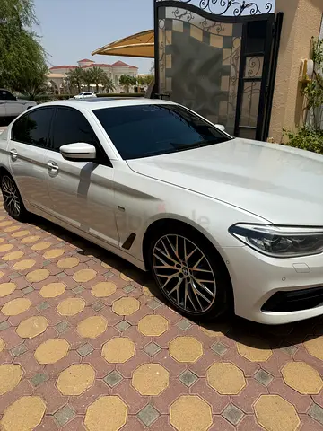 BMW 5-Series 540i 2018 GCC Specs