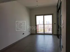 Multiple Cheques| High floor| Unfurnished