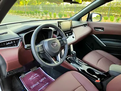 صورة 4 لـ 2022 Toyota COROLLA CROSS