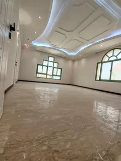 Al khawneej studio available