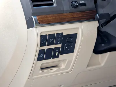 2018 Toyota LAND CRUISER 照片 17