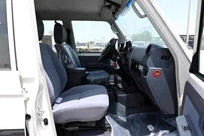 صورة مصغرة 8 لـ 2026 Toyota LAND CRUISER 70 SERIES