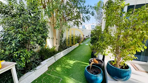 3 Bed |Maid Room|Large Kitchen |Landscaped Garden