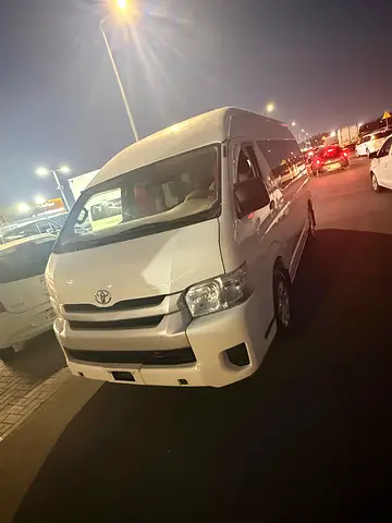2022 Toyota HIACE 照片 6