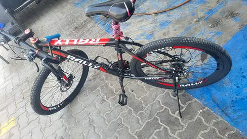 Racing cycle