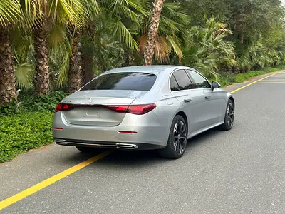 2025 Mercedes-BENZ E-CLASS 缩略图 5