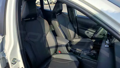 2026 Toyota COROLLA CROSS 照片 15
