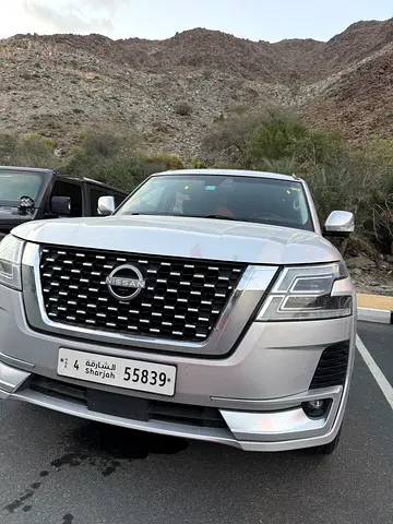 Nissan Armada SL 2017 - V8 5.6L - Japanese Specs
