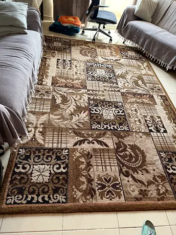 Used Super Golden decorative rug - good condition