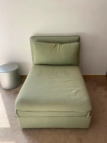 Light green chaise lounge / daybed - single seat, good condition