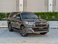 2018 Toyota LAND CRUISER