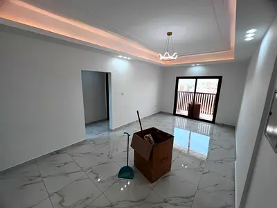 تاني ساكن - سوبر ديلوكس - غرفه ماستر - بلكونه اطلاله مفتوحه - اطلاله بانوراما - تكيف مركزي - سهلهلالمخرج لدبي والشارقه