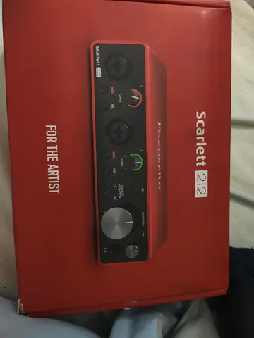 Focusrite Scarlett 2i2 USB Audio Interface - Boxed 3rd gen