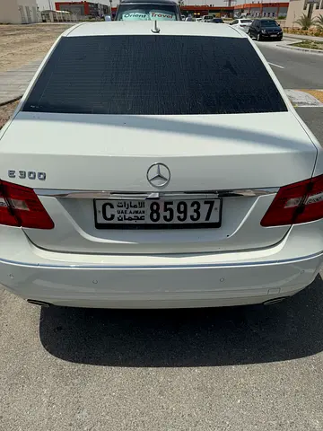 Mercedes-Benz E-Class E 300 2010 | Korean Specs | Excellent Condition