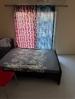 Family ROOM AVAILABLE NEAR KARAMA CENTER ADCB METRO KERALITE WORKING FAMILY 2700 plus dewa wifi