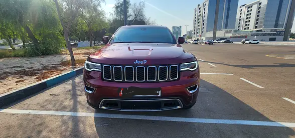 Pristine Jeep Grand Cherokee Limited 2019 | GCC Specs | Well Maintained