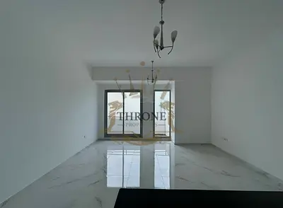High Floor |Close to Metro |+Maid |Walk-in Closet