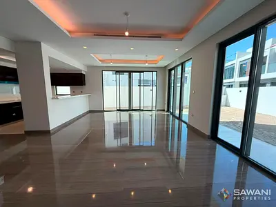 Huge | Corner Unit with L shaped Garden | Vacant