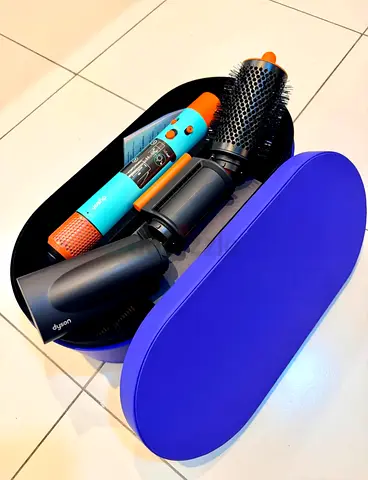 DYSON AIRWRAP Id - Multi Styler Dryer - Brand New Sealed Pack - UK version ( UAE plug )