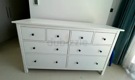 IKEA HEMNES 8 DRAWERS