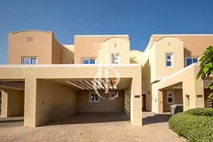 Spacious 3bdr + Maid’s | Single Row | Next to Park
