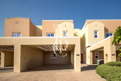 Spacious 3bdr + Maid’s | Single Row | Next to Park