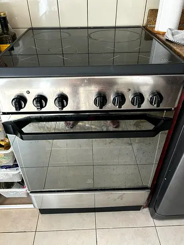 Stainless Steel Electric Range with Ceramic Hob and Oven