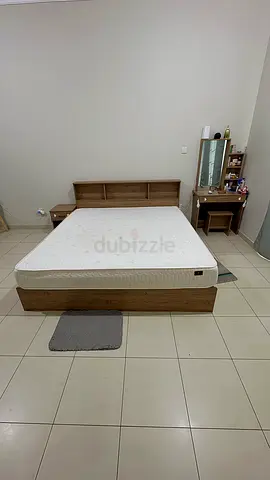 King size bed Used 1year Only