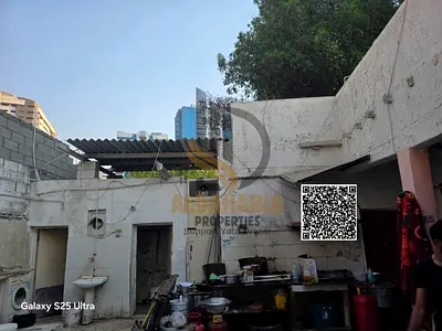 FOR SALE – Traditional Arabic Villa | Prime Investment Opportunity