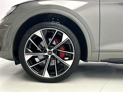 2024 AUDI SQ5 — фото 7