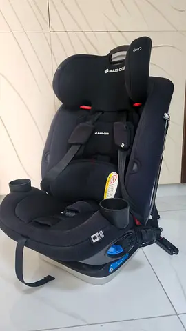 Car Seat Maxi-Cosi Megallan (Top Ranked Car-Seat) (Barely Used, Perfect Condition) for Sale