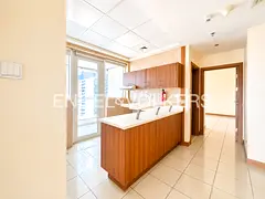 Vacant | Spacious 1BR | Partial Harbour View