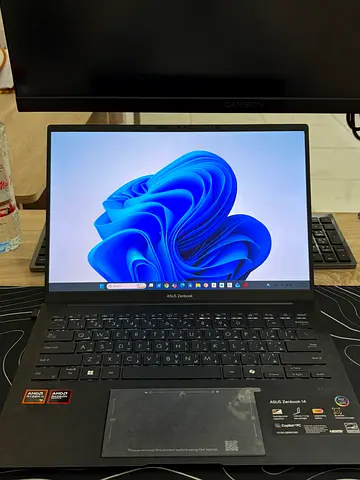 ASUS Zenbook 14 OLED (UM3406KA)