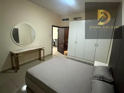 غرفه وصاله بلكونه اطاله علي الشارع العام