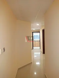 HALL WITH DOOR 2 ROOMS SEPARATE 1BHK AVAILABLE READY FOR FAMILY 31K 32K WITH 6 PAYMENTS WITH BUS F22