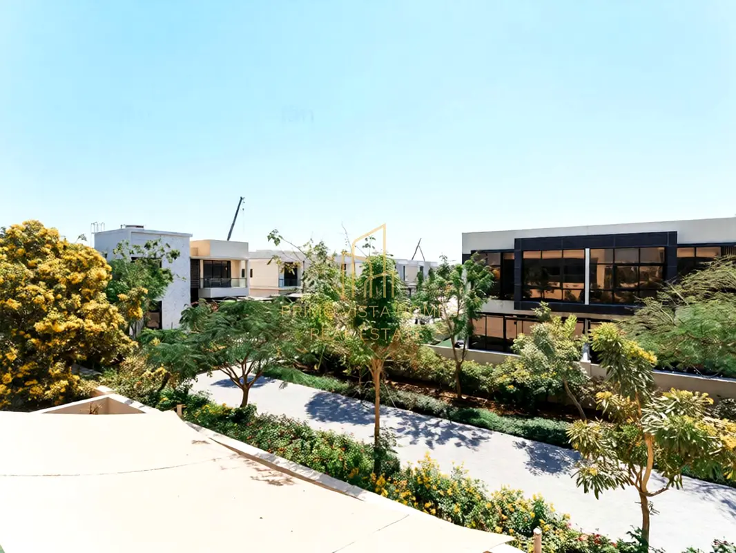 Private Garden | Stunning 5BHK | Luxury