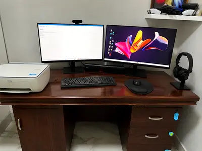 Office Work Table – AED 100